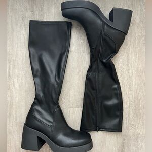 Steve Madden Boot